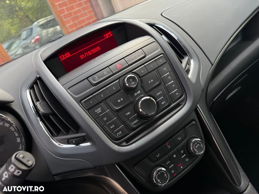 Opel Zafira Tourer 2.0 CDTI ECOTEC Cosmo - 21