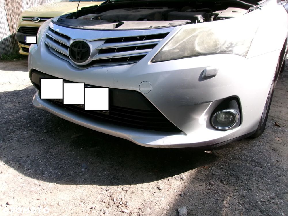 ZDERZAK PRZÓD TOYOTA AVENSIS T27 12-15 1F7 - 3