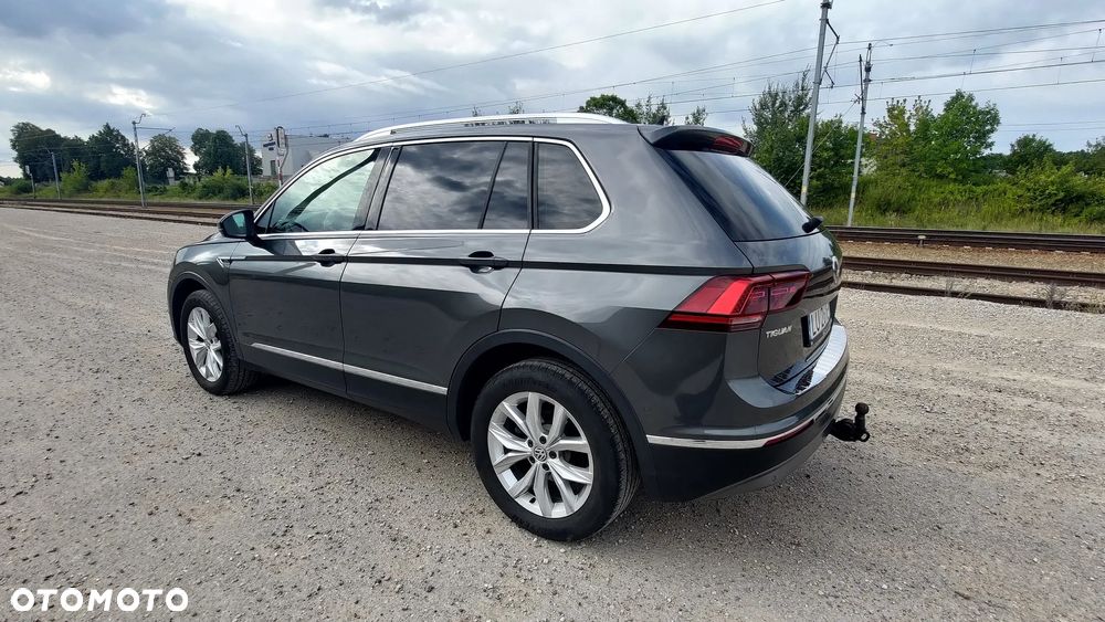 Volkswagen Tiguan 2.0 TDI SCR 4MotION DSG R-Line - 5