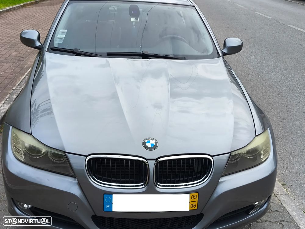 BMW 318 d LifeStyle - 6