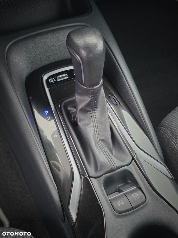 Toyota Corolla 1.8 Hybrid Comfort - 20