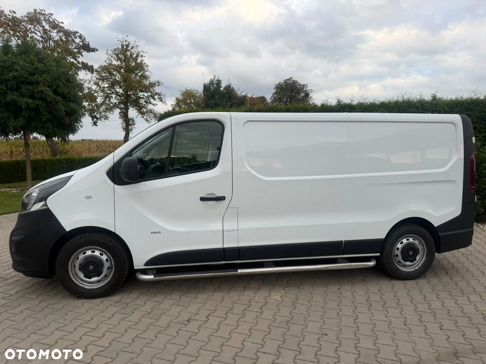 Opel Vivaro - 17