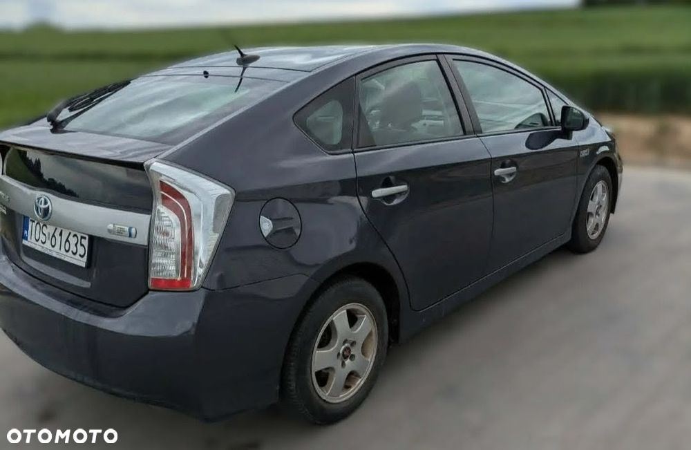 Toyota Prius 1.8 Hybrid Premium - 4