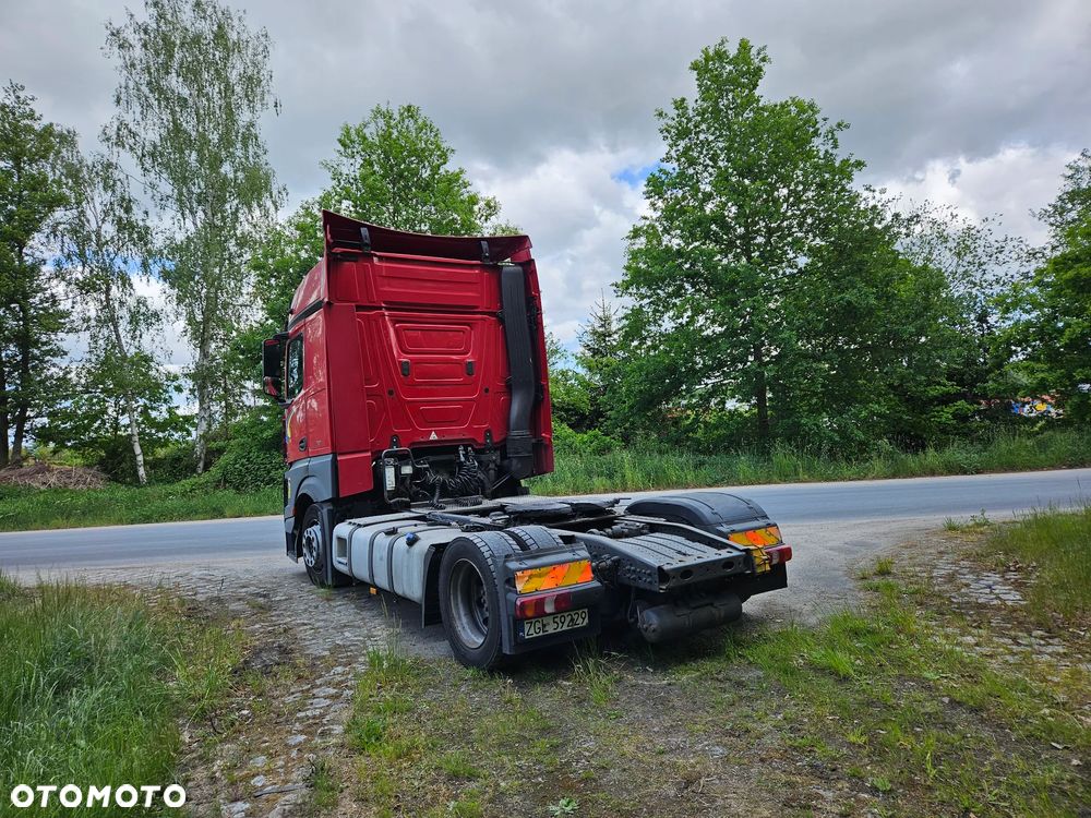 Mercedes-Benz ACTROS - 3
