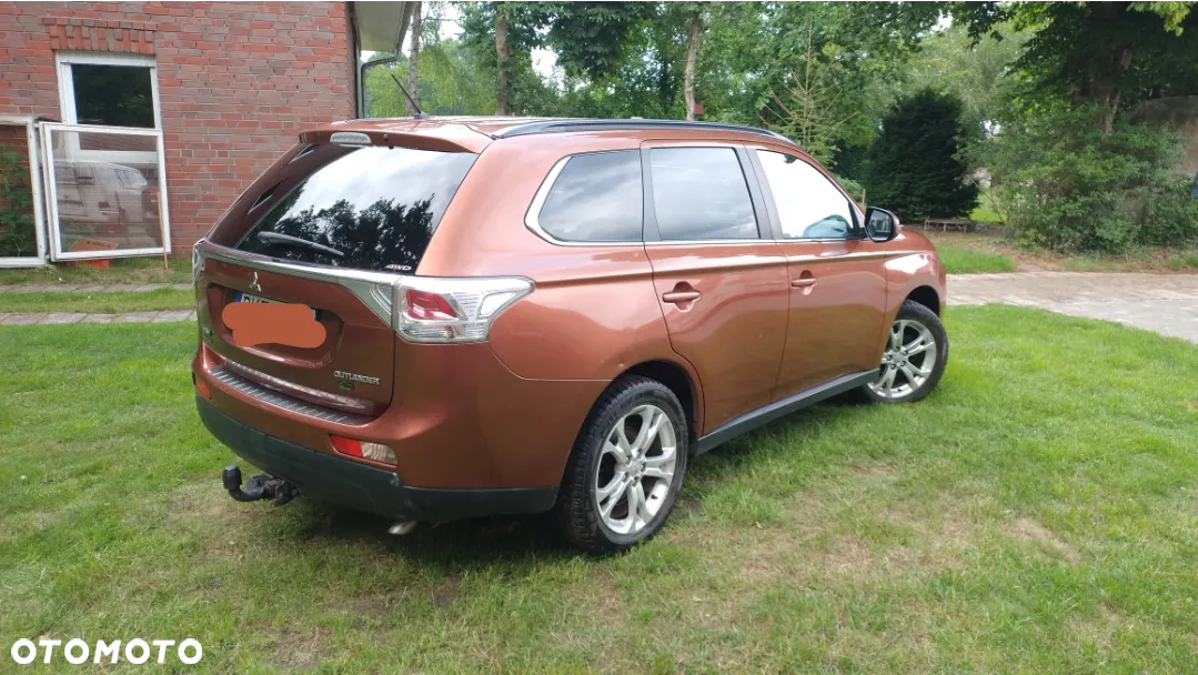Mitsubishi Outlander 2.2 DID Instyle Navi - 4