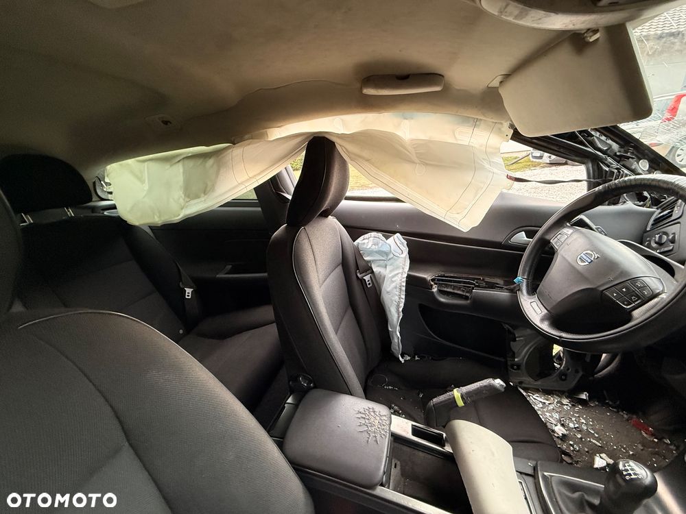 Volvo C30 D2 RDesign - 12