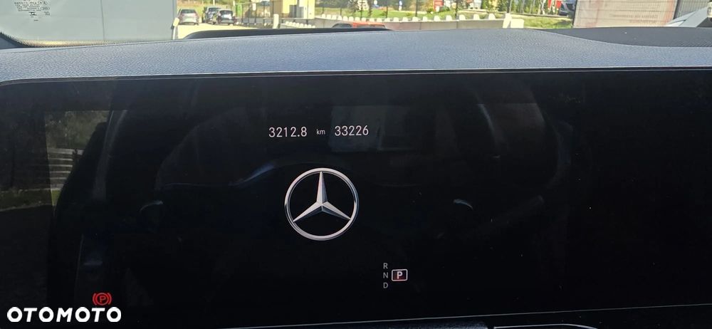 Mercedes-Benz GLA 200 Business Edition - 21