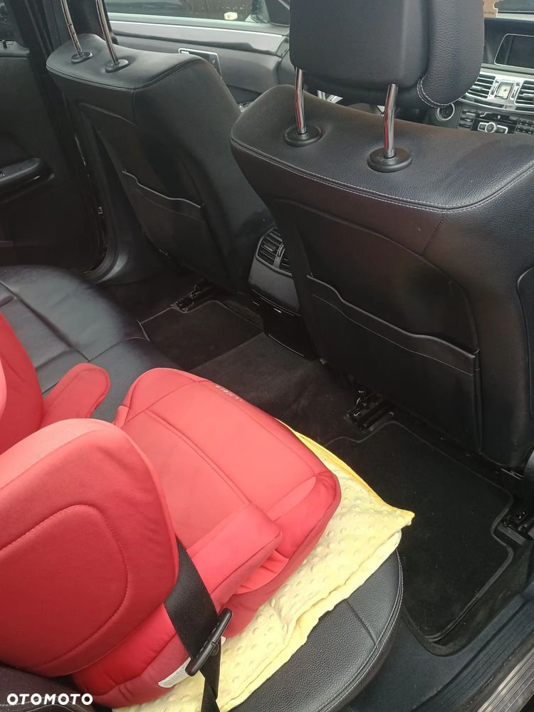 Mercedes-Benz Klasa E - 11