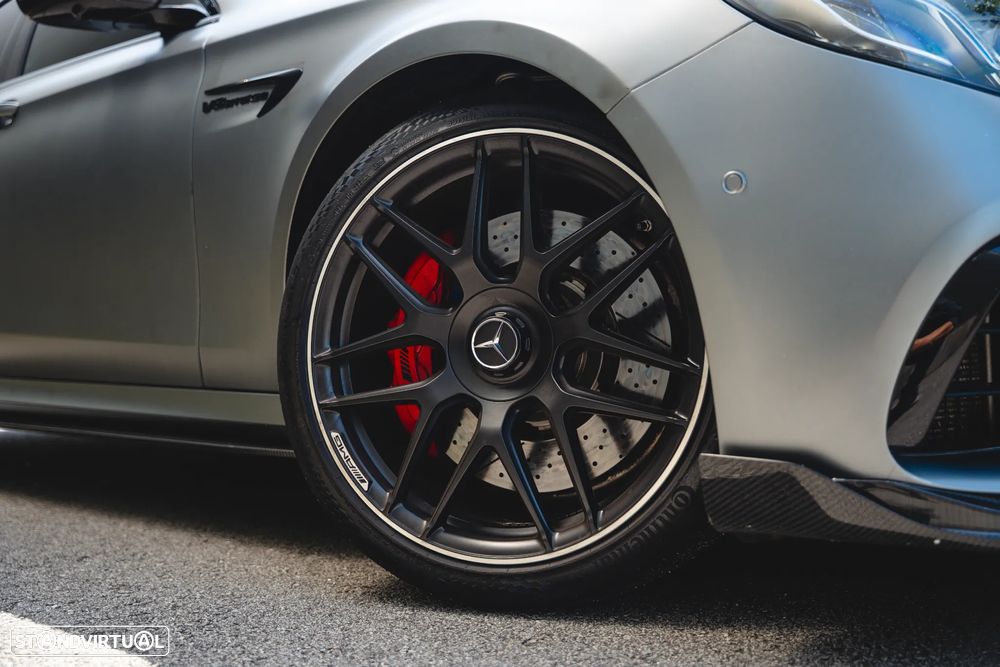 Mercedes-Benz E 63 AMG S 4-Matic+ - 20