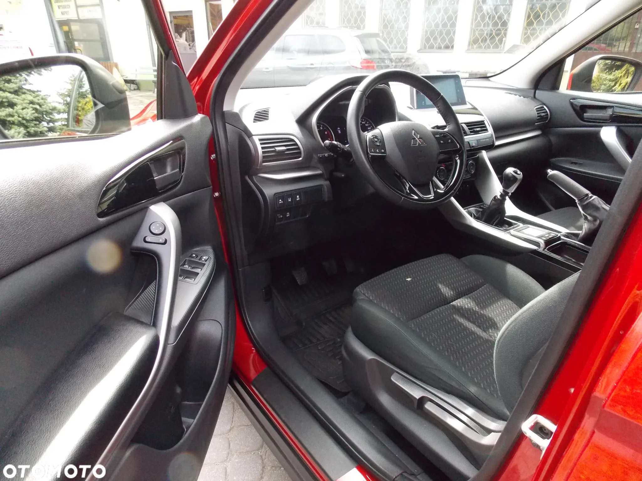 Mitsubishi Eclipse Cross 1.5 T Invite Plus - 17