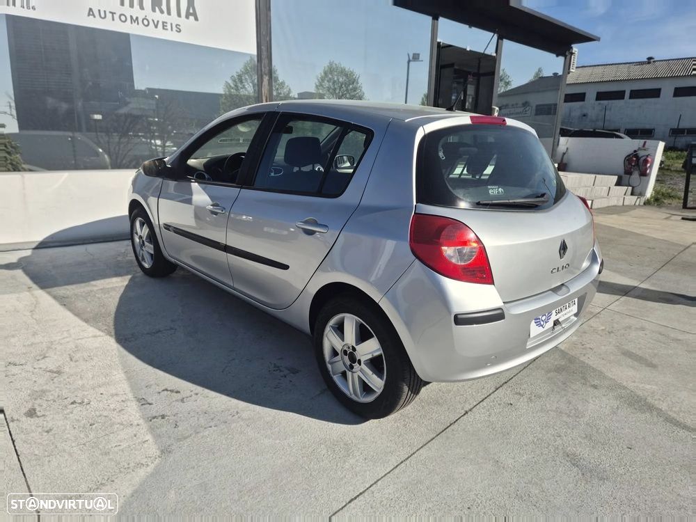 Renault Clio 1.2 16V Dynamique Luxe QS - 7