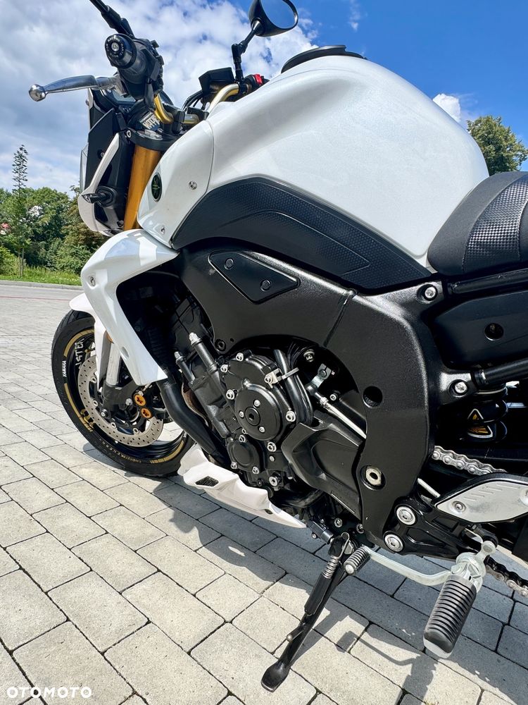 Yamaha FZ8 - 14