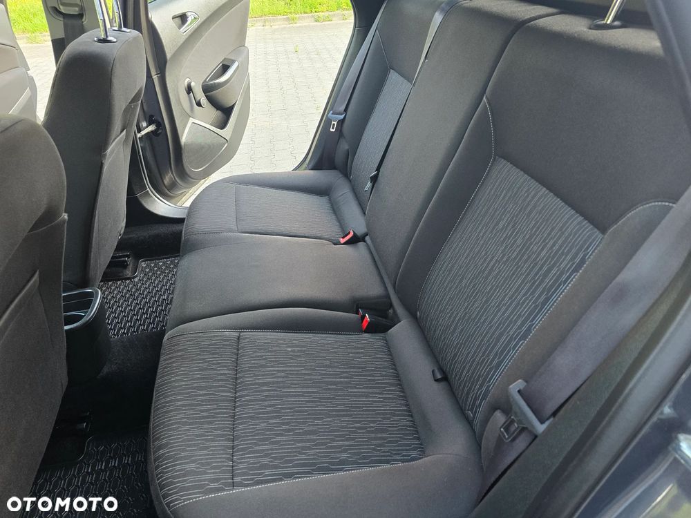 Opel Astra 1.4 T Enjoy - 9