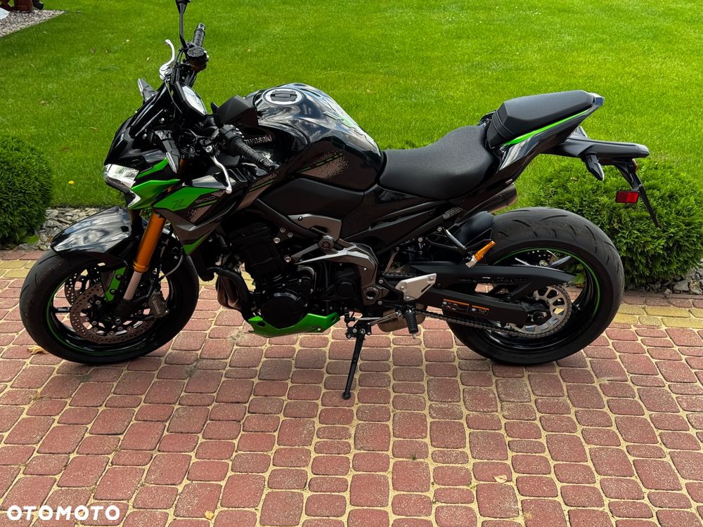 Kawasaki Z 900 - 3
