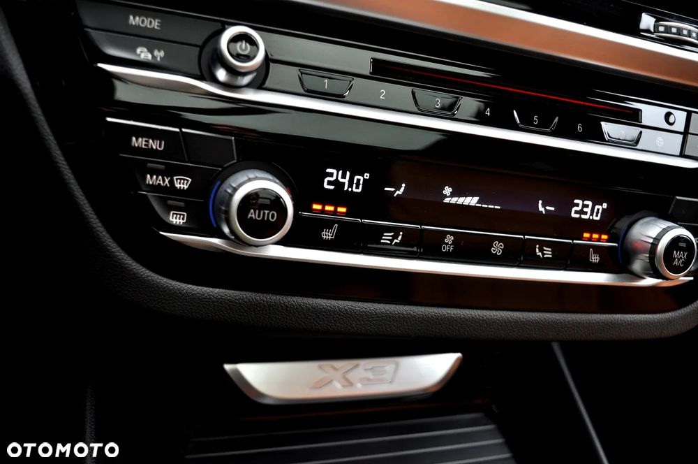 BMW X3 xDrive20i xLine - 32