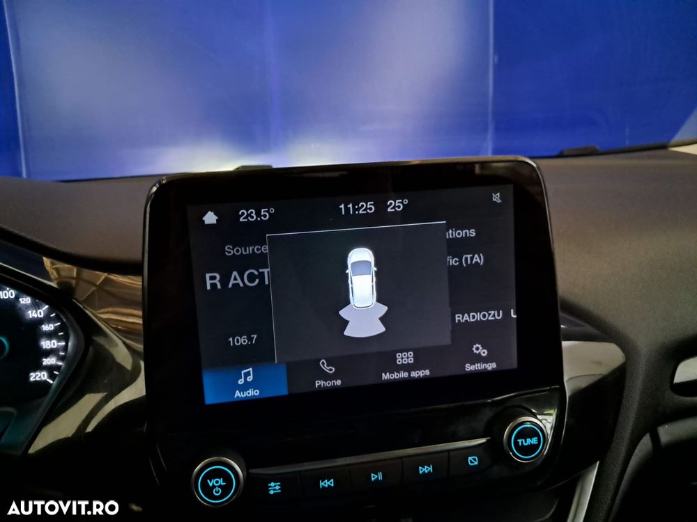 Ford Fiesta - 22