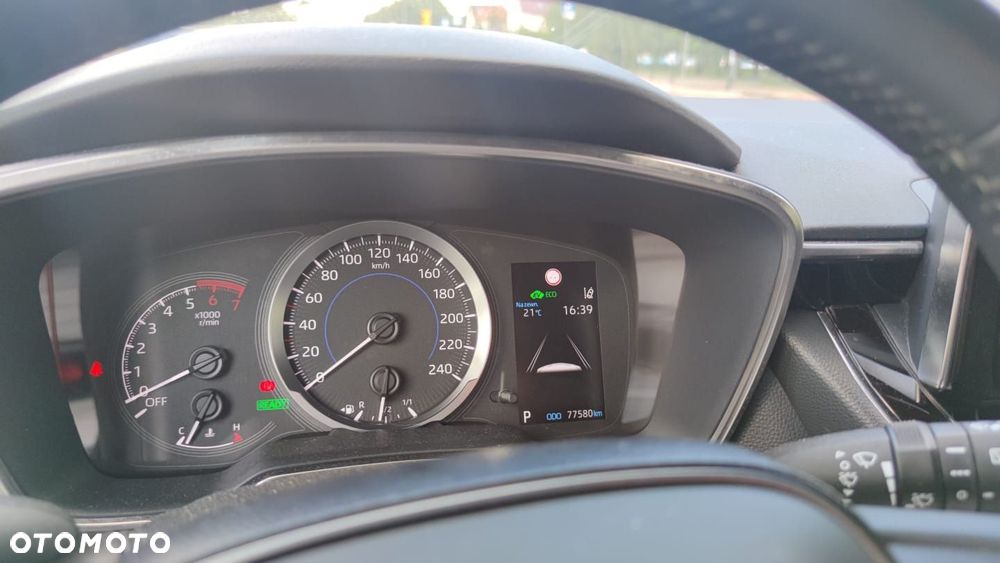 Toyota Corolla - 8