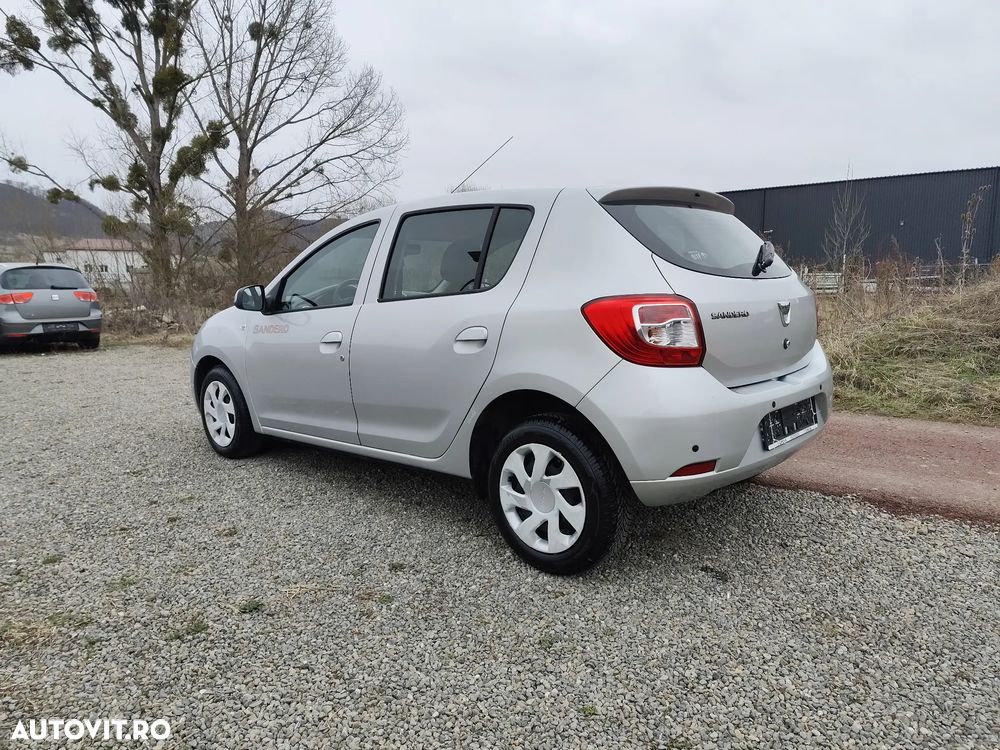 Dacia Sandero 1.5 90CP Laureate - 4