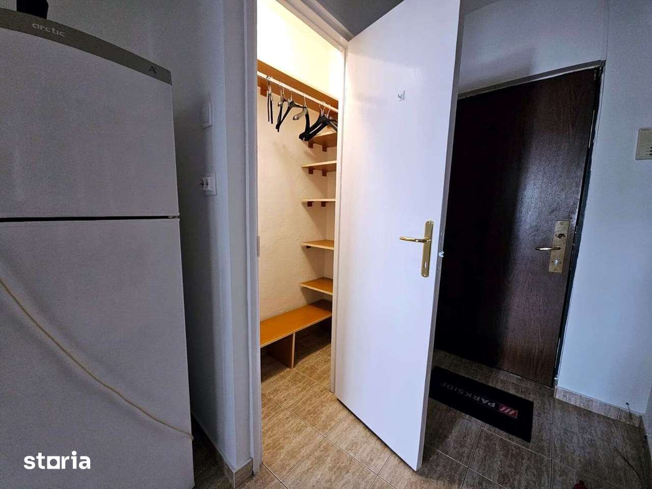 Proprietar. Inchiriez 2 camere, Lujerului, Militari — fotografia 3