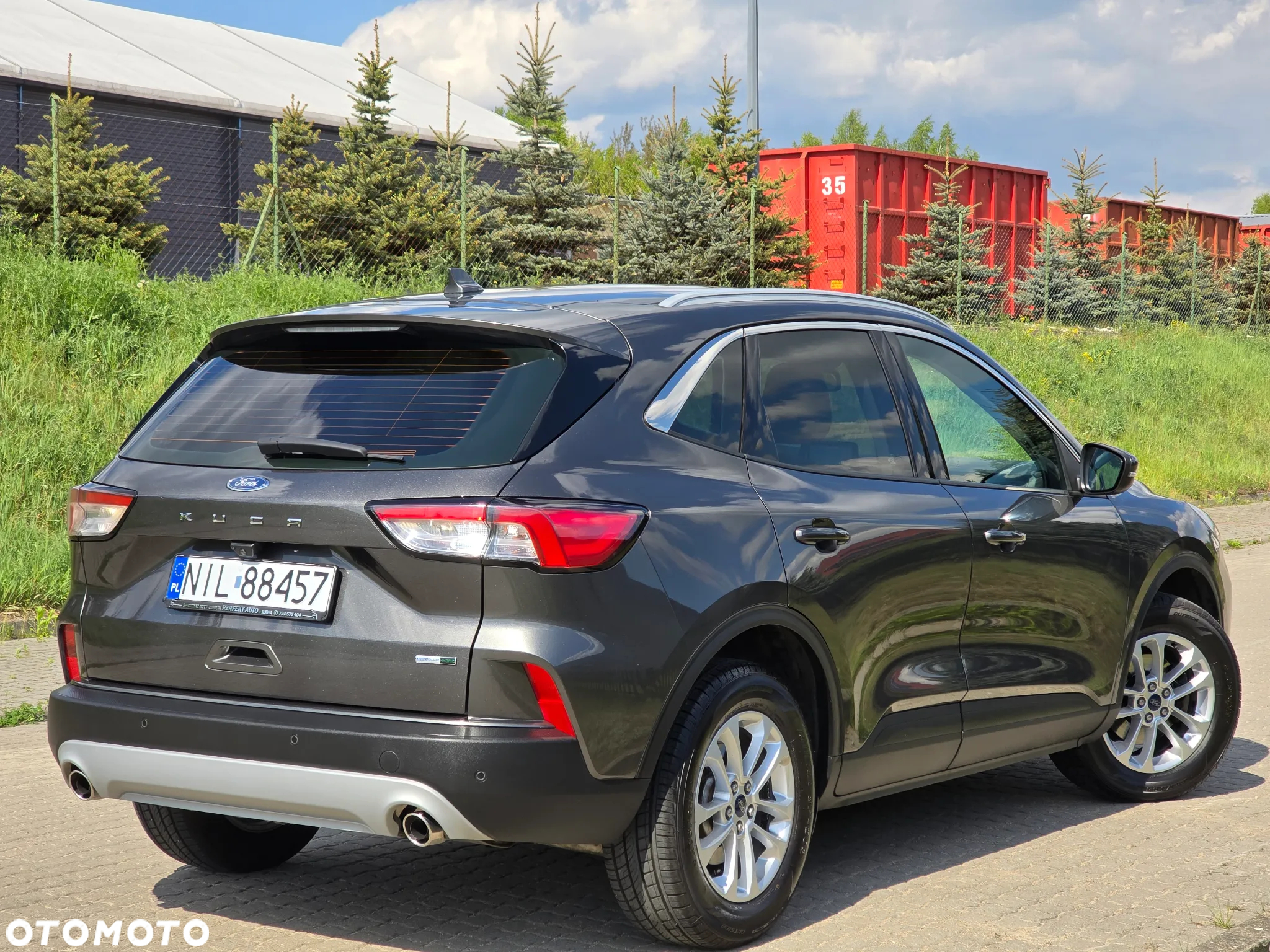 Ford Kuga 2.0 EcoBlue Hybrid TITANIUM - 9