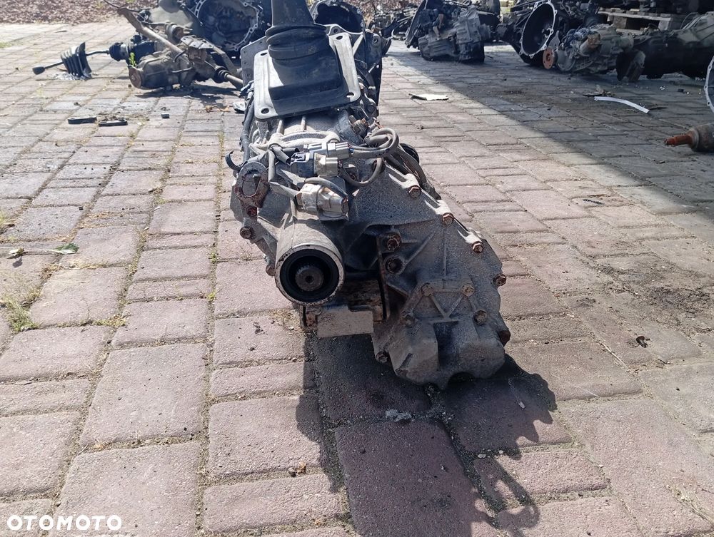 SUZUKI GRAND VITARA II 1.9DDIS SKRZYNIA BIEGÓW Z REDUKTOREM 67J00 - 4