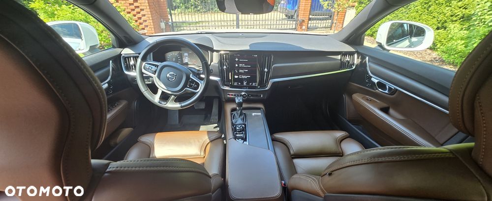 Volvo V90 Cross Country - 8