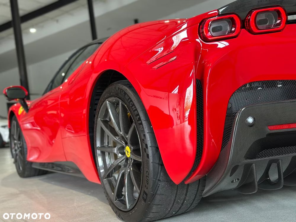 Ferrari SF90 Stradale - 6