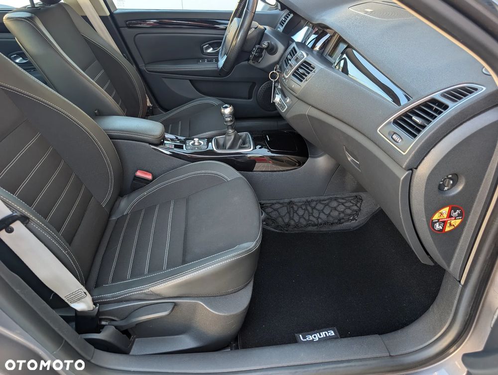 Renault Laguna 2.0 Bose Edition - 23