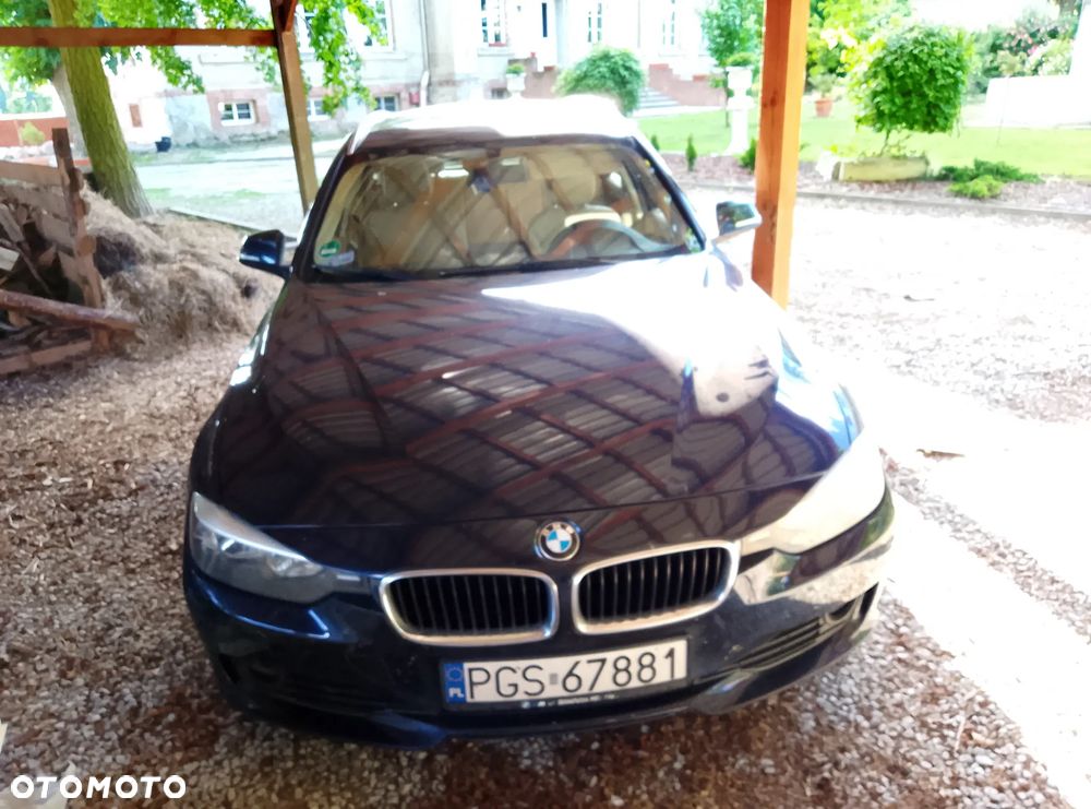 BMW Seria 3 318d Luxury Line EU6 - 1