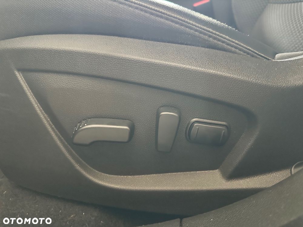 Renault Arkana 1.3 TCe mHEV Techno EDC - 12