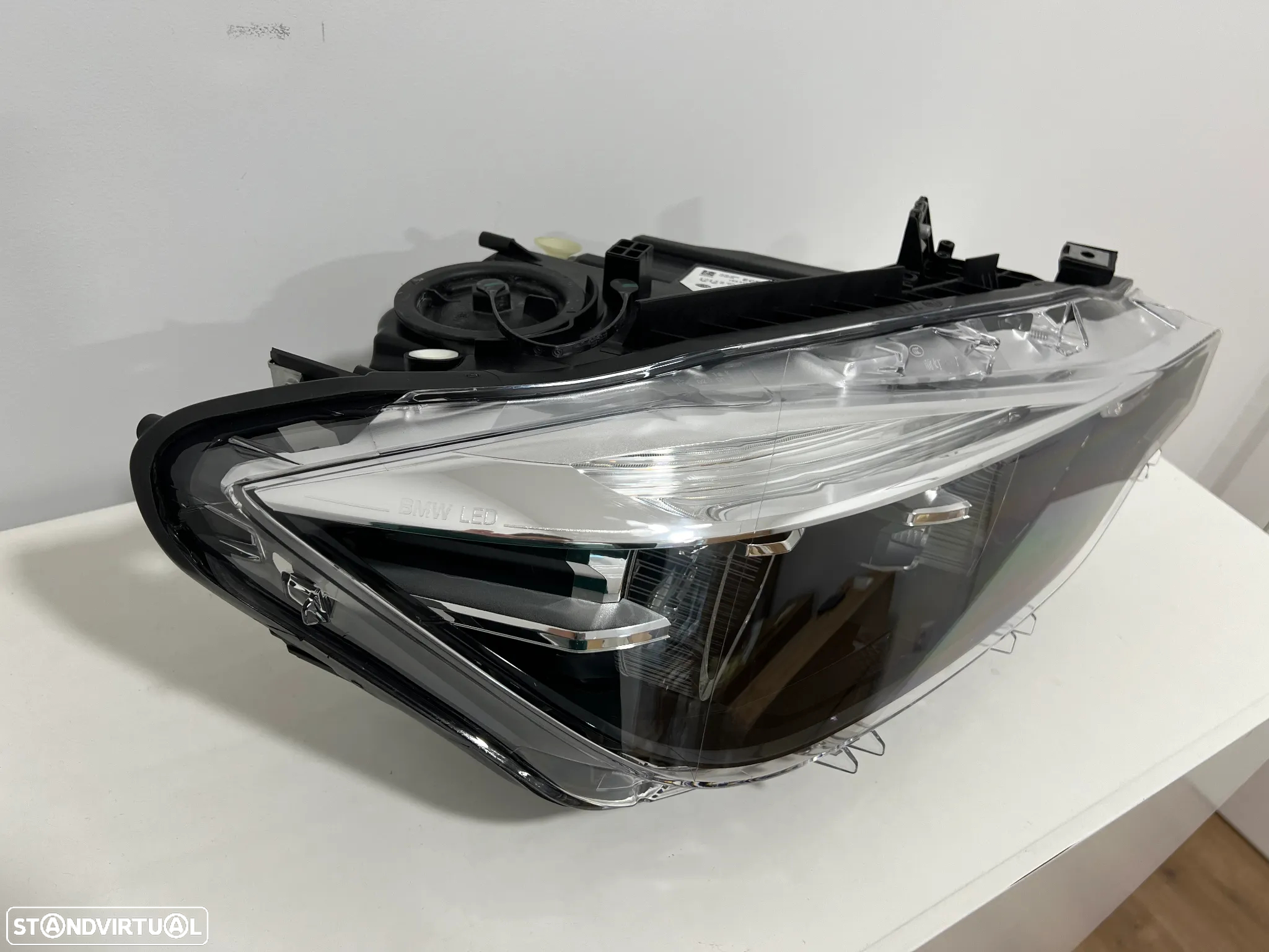 Farol Otica BMW Serie 3 F30/F31 Original Direito Full Led (Black) - 2