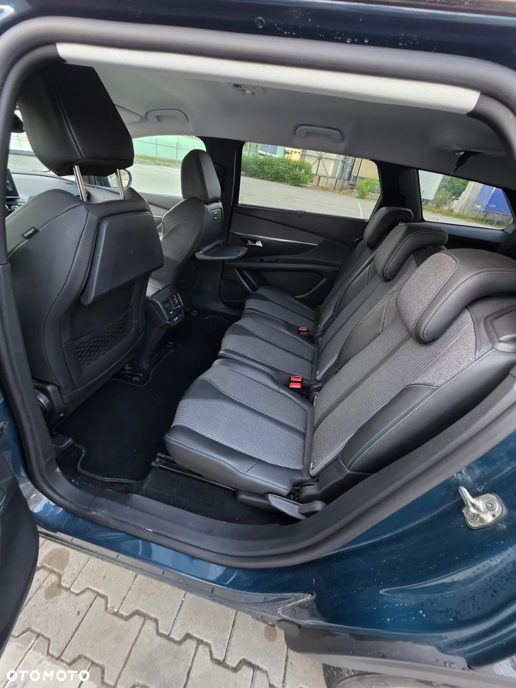 Peugeot 5008 1.5 BlueHDI Allure S&S EAT8 - 17