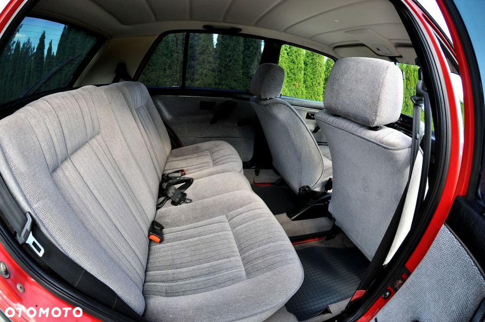 Volkswagen Golf - 11