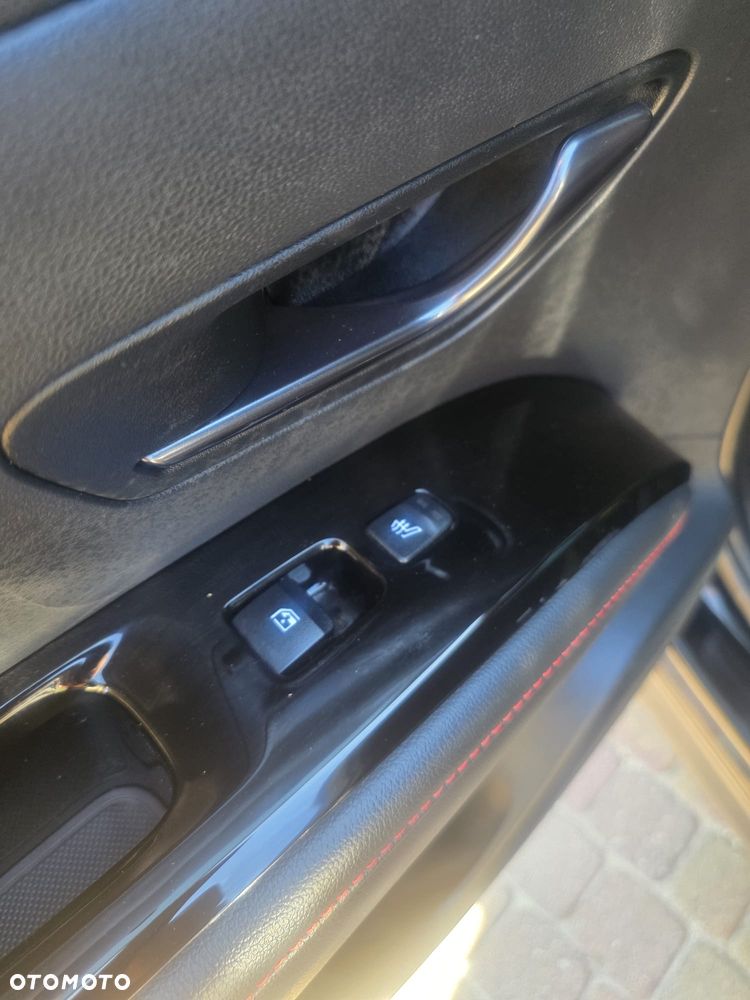 Hyundai Tucson 1.6 T-GDi HEV 2WD Select - 24