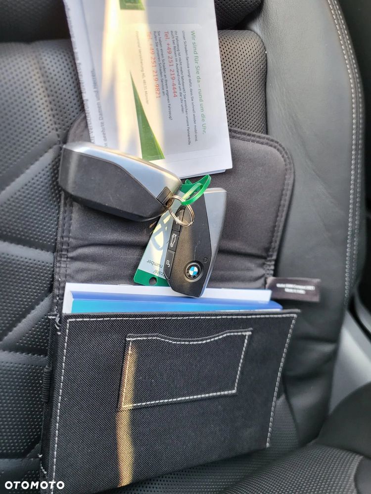 BMW Seria 5 520d xDrive - 13