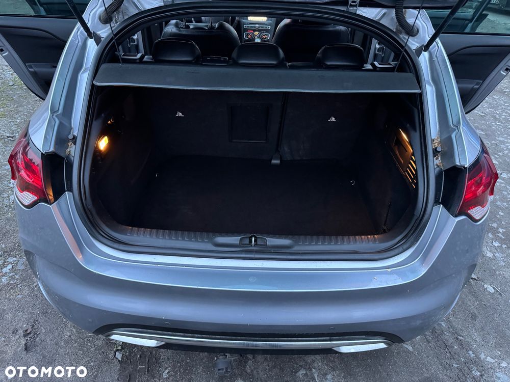 Citroën DS4 Cross 1.6 BlueHDi Be Chic S&S EAT6 - 19