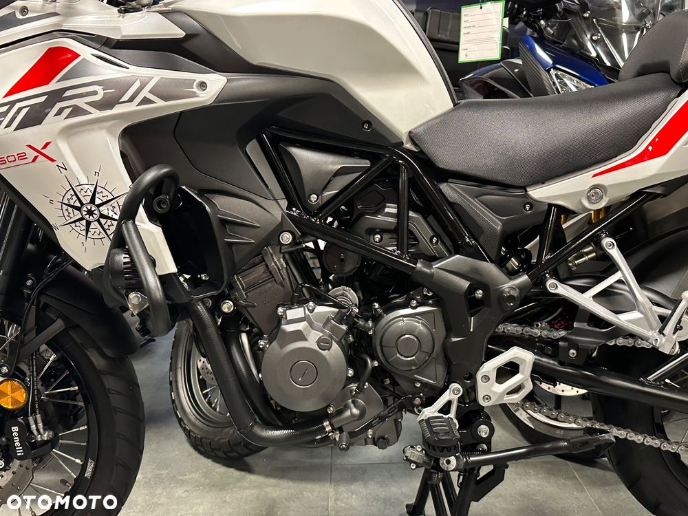 Benelli TRK 502X - 35