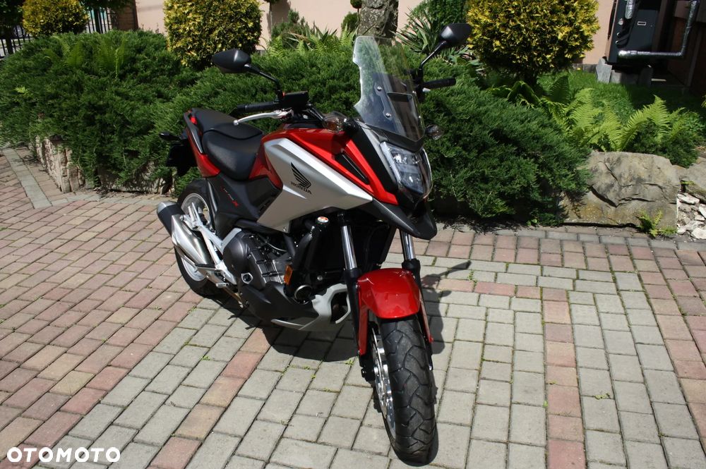 Honda NC - 6