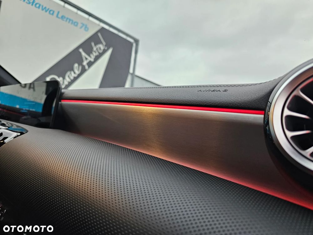 Mercedes-Benz Klasa A 180 AMG Line 7G-DCT - 17