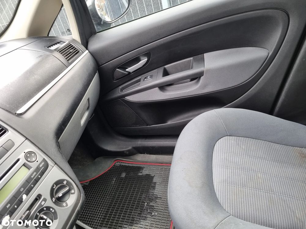 Fiat Linea 1.4 Dynamic Euro5 - 12