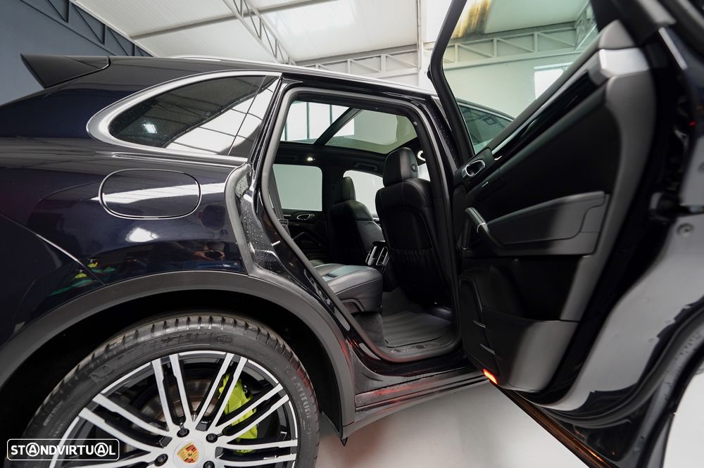 Porsche Cayenne S E-Hybrid - 21