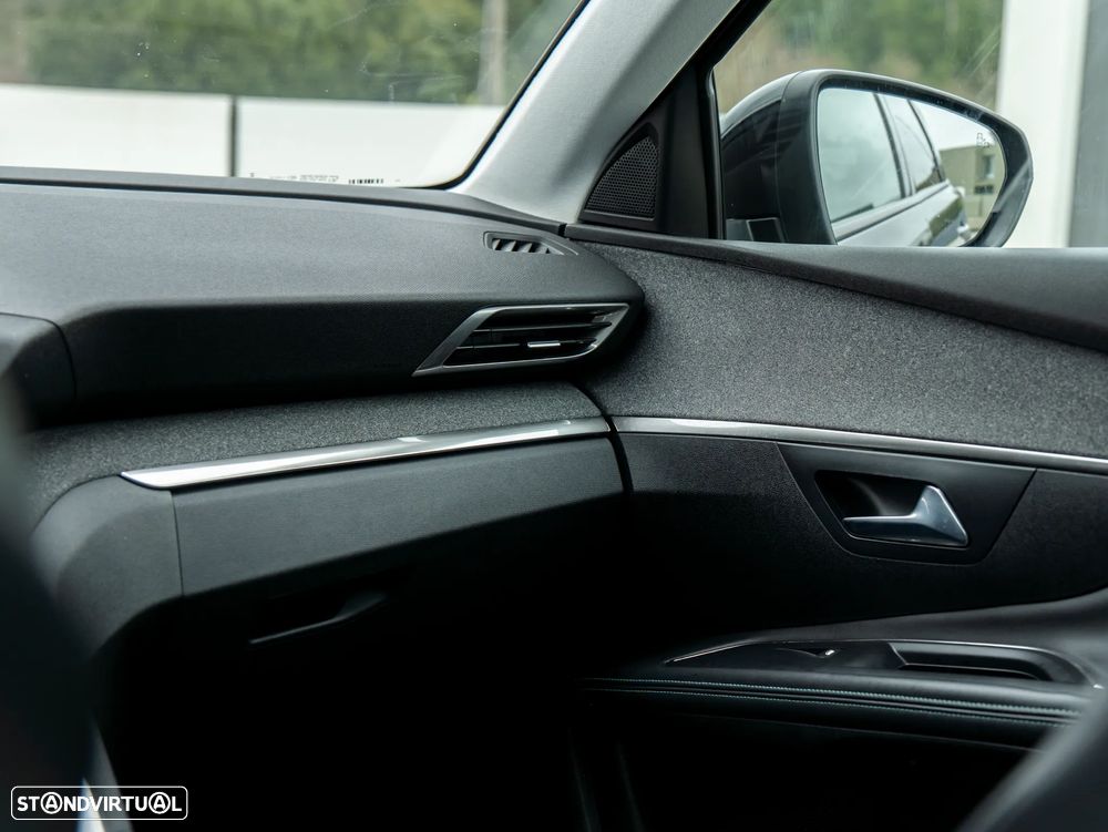 Peugeot 5008 1.5 BlueHDi Allure EAT8 - 11