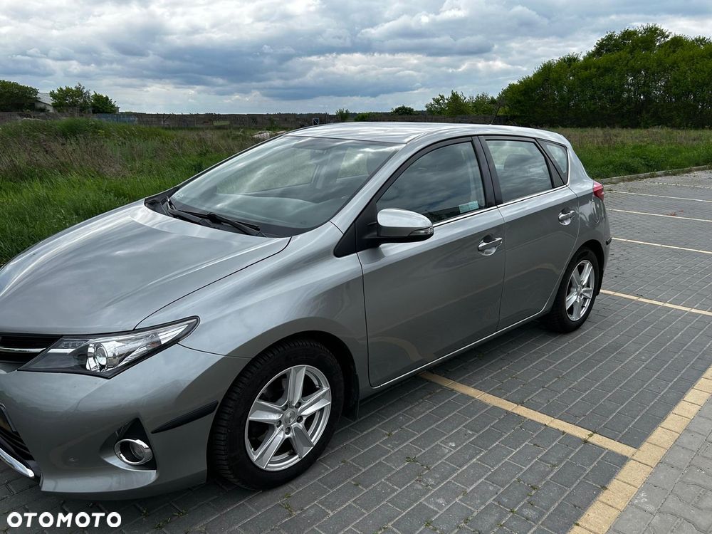 Toyota Auris 1.33 VVT-i Premium - 13