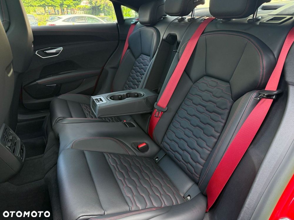 Audi RS e-tron GT - 23