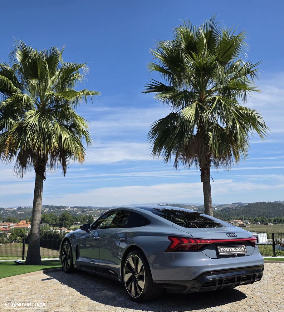Audi e-tron GT - 10