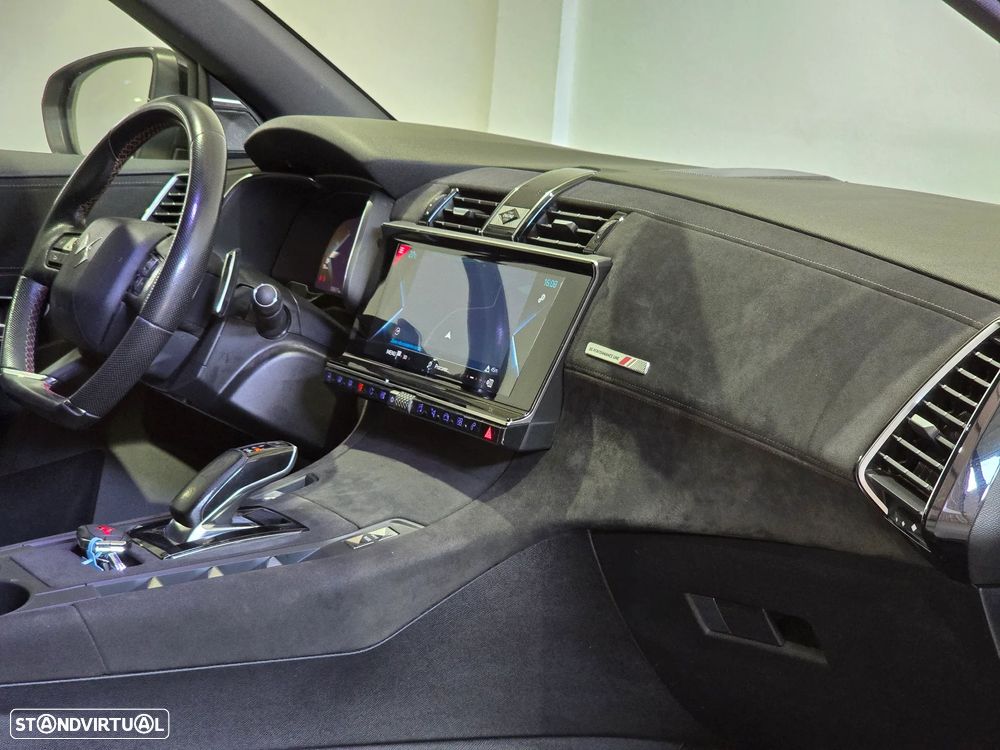 DS DS7 Crossback E-Tense Performance Line EAT8 - 44