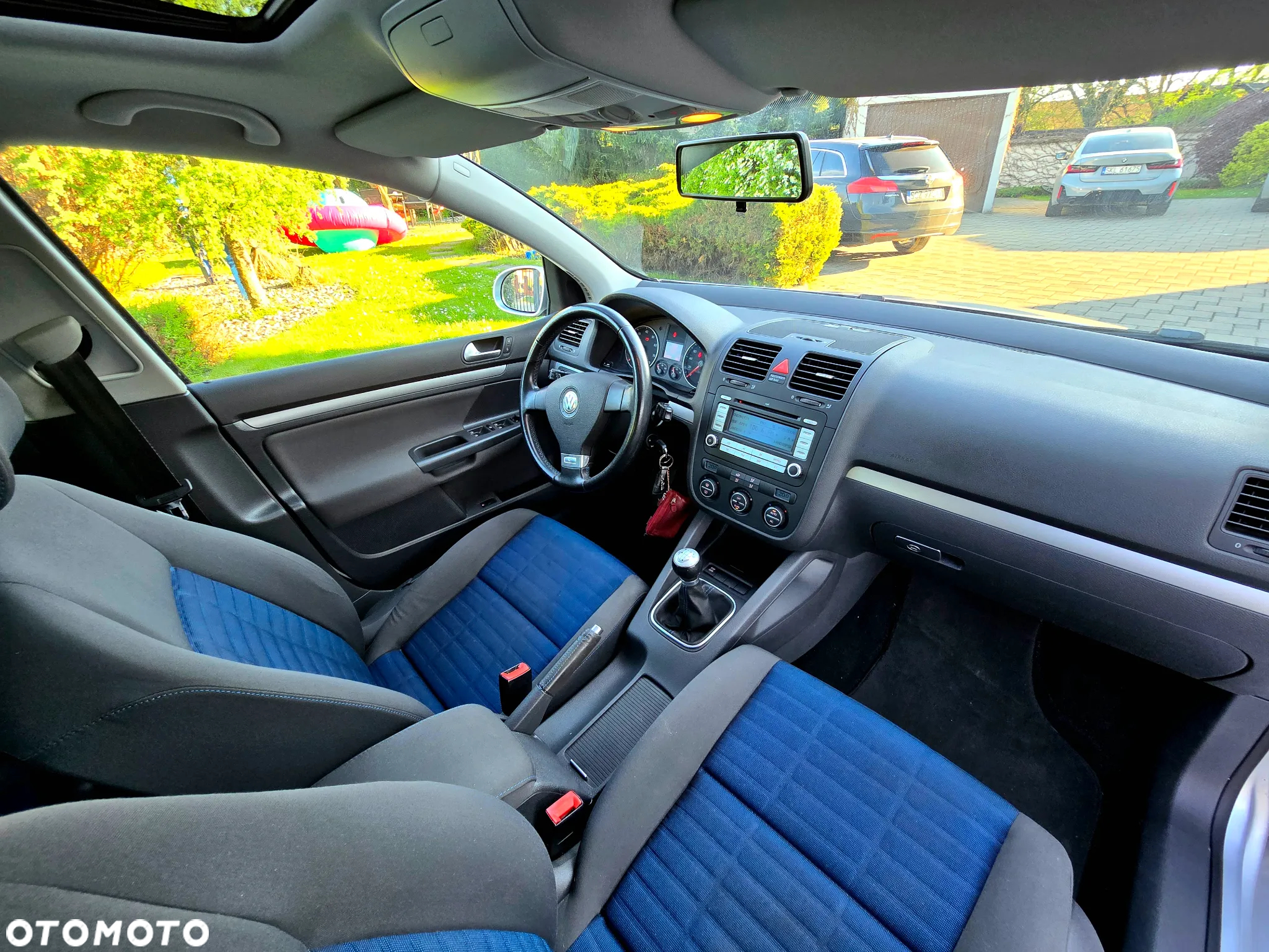 Volkswagen Golf - 16