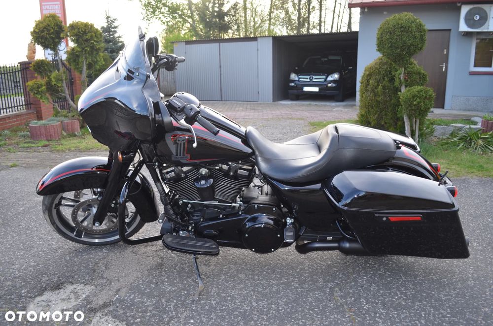 Harley-Davidson Touring Street Glide - 5