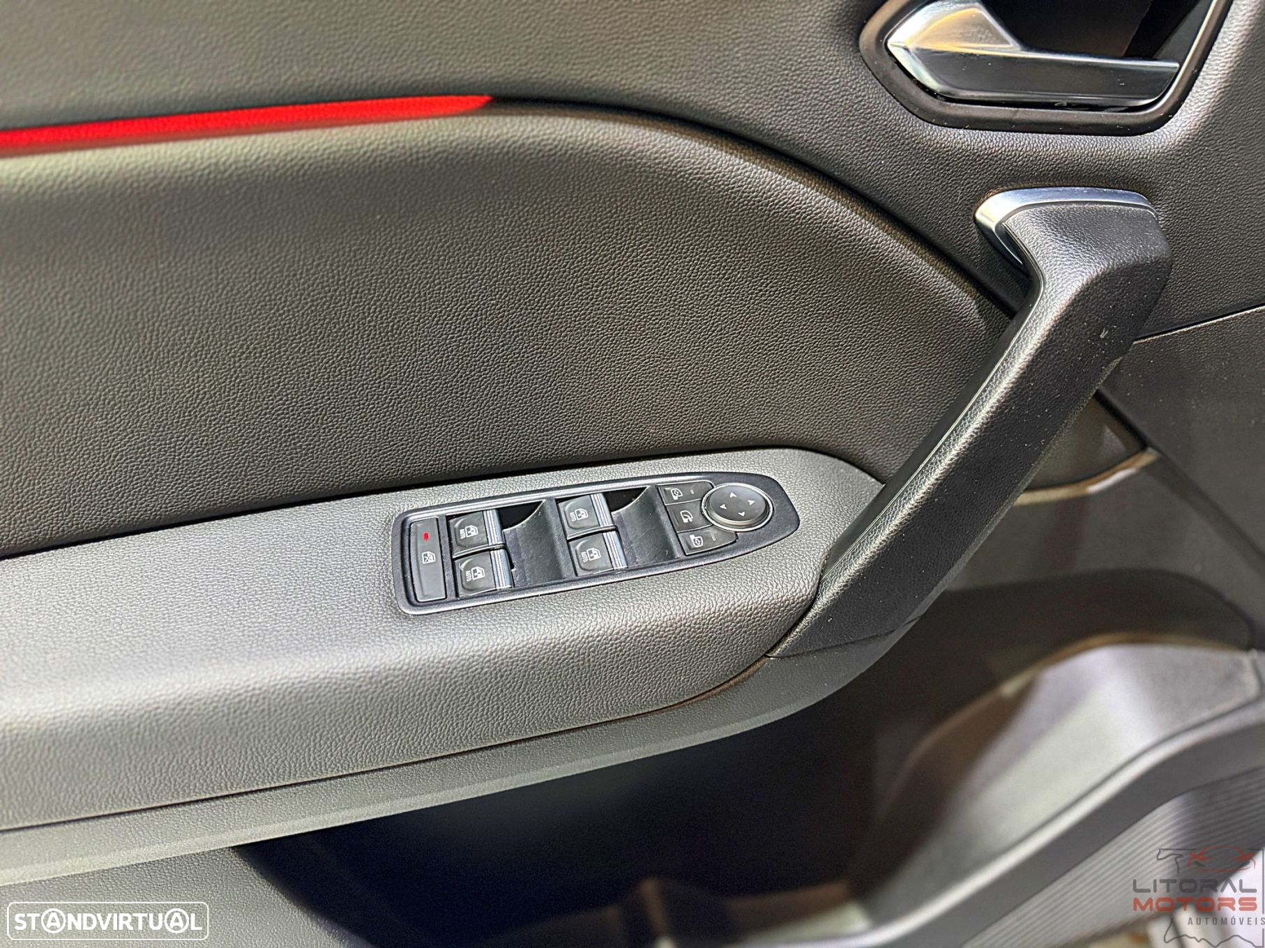 Renault Captur 1.6 E-Tech Plug-In Intens - 17