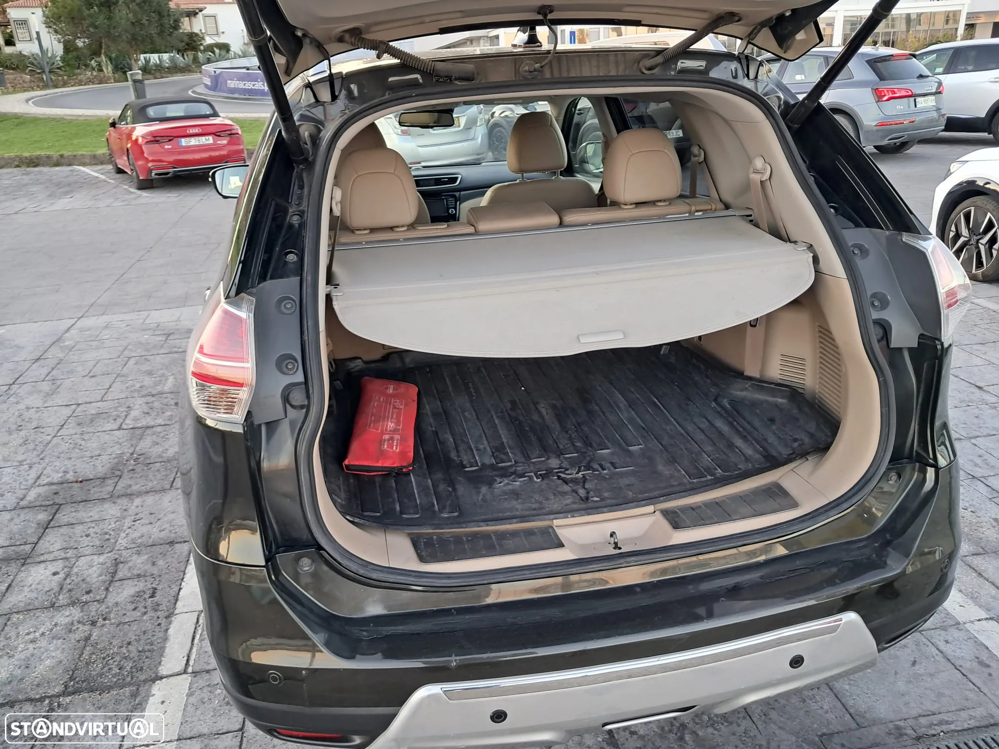 Nissan X-Trail 1.6 dCi Tekna Xtronic - 16